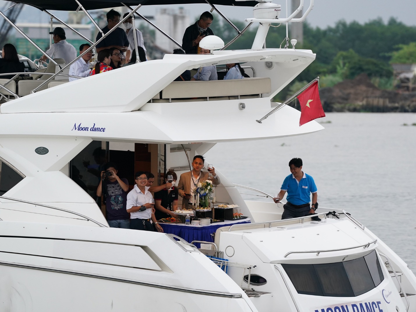 Vì sao giá tour du thuyền trên sông Sài Gòn thấp hơn nhiều so với dự kiến? - 2