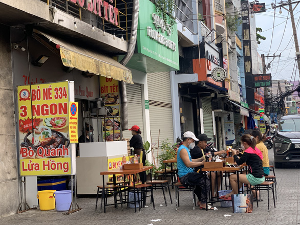 'Fastfood' ở Việt Nam không phải burger hay pizza mà có tên là 'QUÁN' - 6