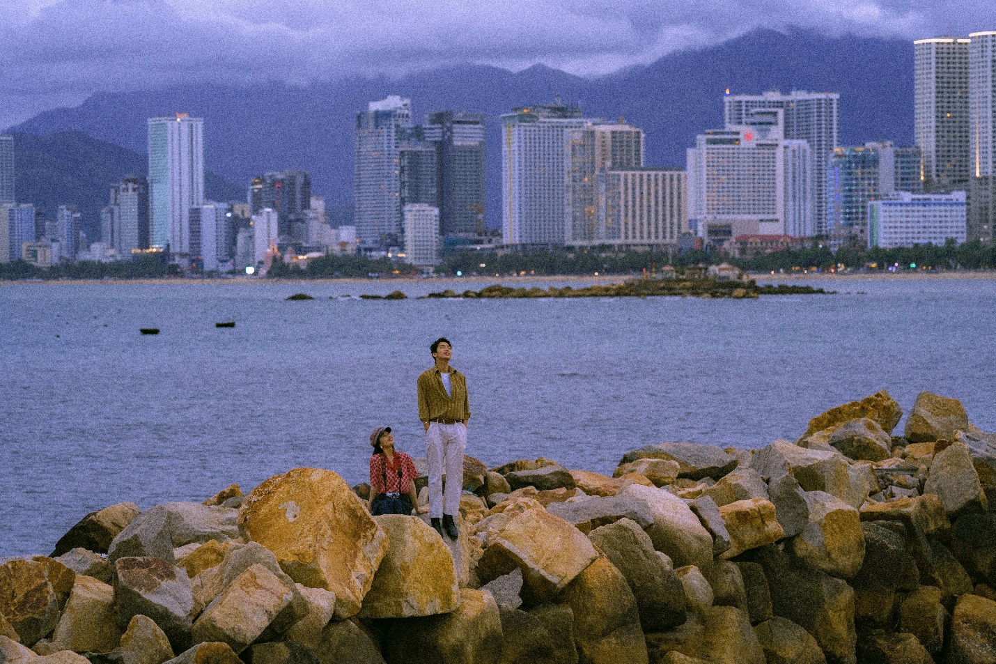 Bộ ảnh Hồng Kông của cặp gen Z khiến du khách truy tìm địa điểm check-in - 2