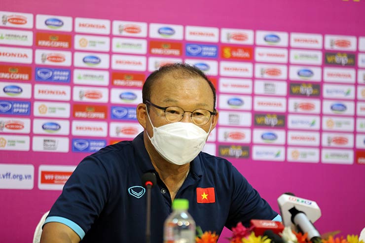 HLV Park Hang Seo giải thích vì sao gọi Quang Hải lên ĐT Việt Nam đấu Afghanistan - 1