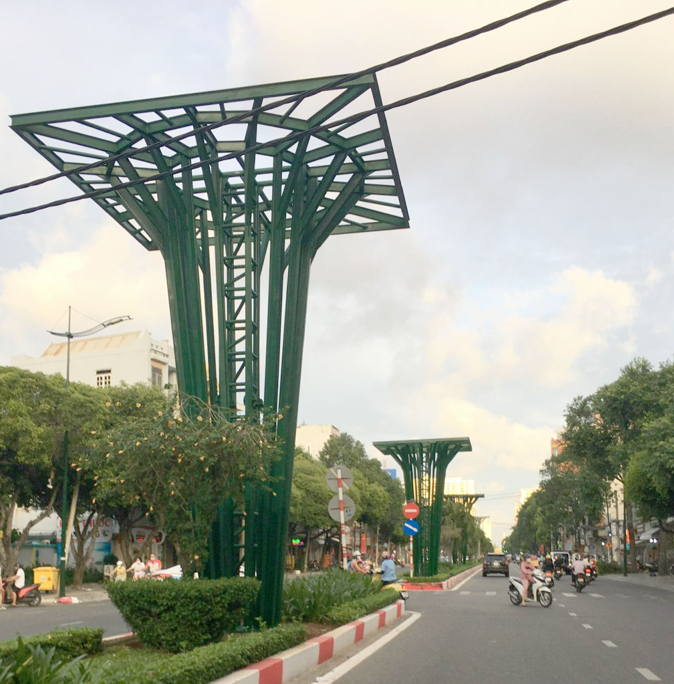 Vũng Tàu: Tạm dừng dự án tháp hoa đồ sộ trên đường Lê Hồng Phong - 1