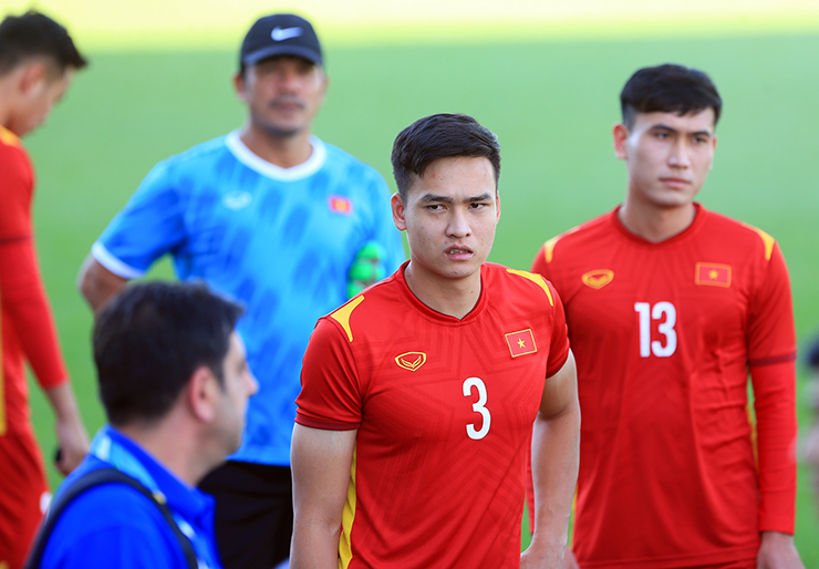 Giật mình U23 Việt Nam đến nhầm sân tập U23 Thái Lan trước ngày đấu Malaysia - 2