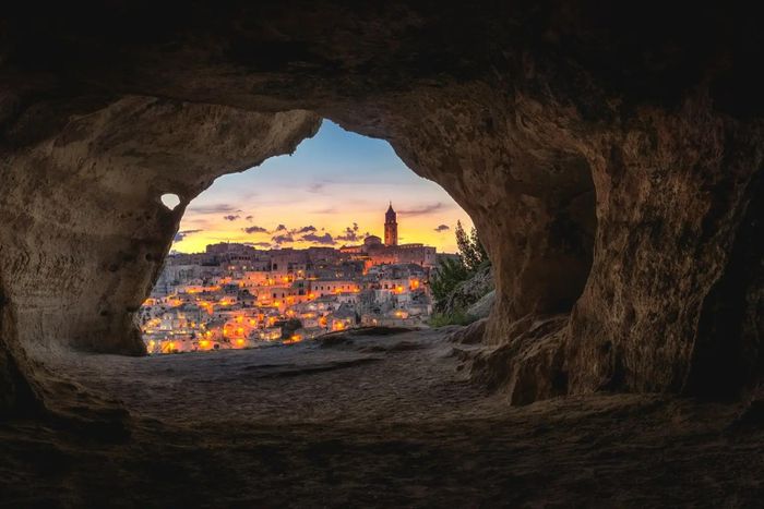 Lạc lối trong thành phố cổ kỳ lạ 9.000 năm tuổi ở Italy và độc nhất vô nhị trên thế giới - 9
