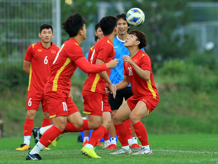 Cầu thủ U23 Việt Nam thay Quan Văn Chuẩn làm thủ môn và cái kết hài hước - 10