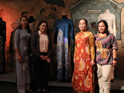 Giải trí - Giao lưu văn hóa Việt - Indonesia qua chiếc áo dài Batik