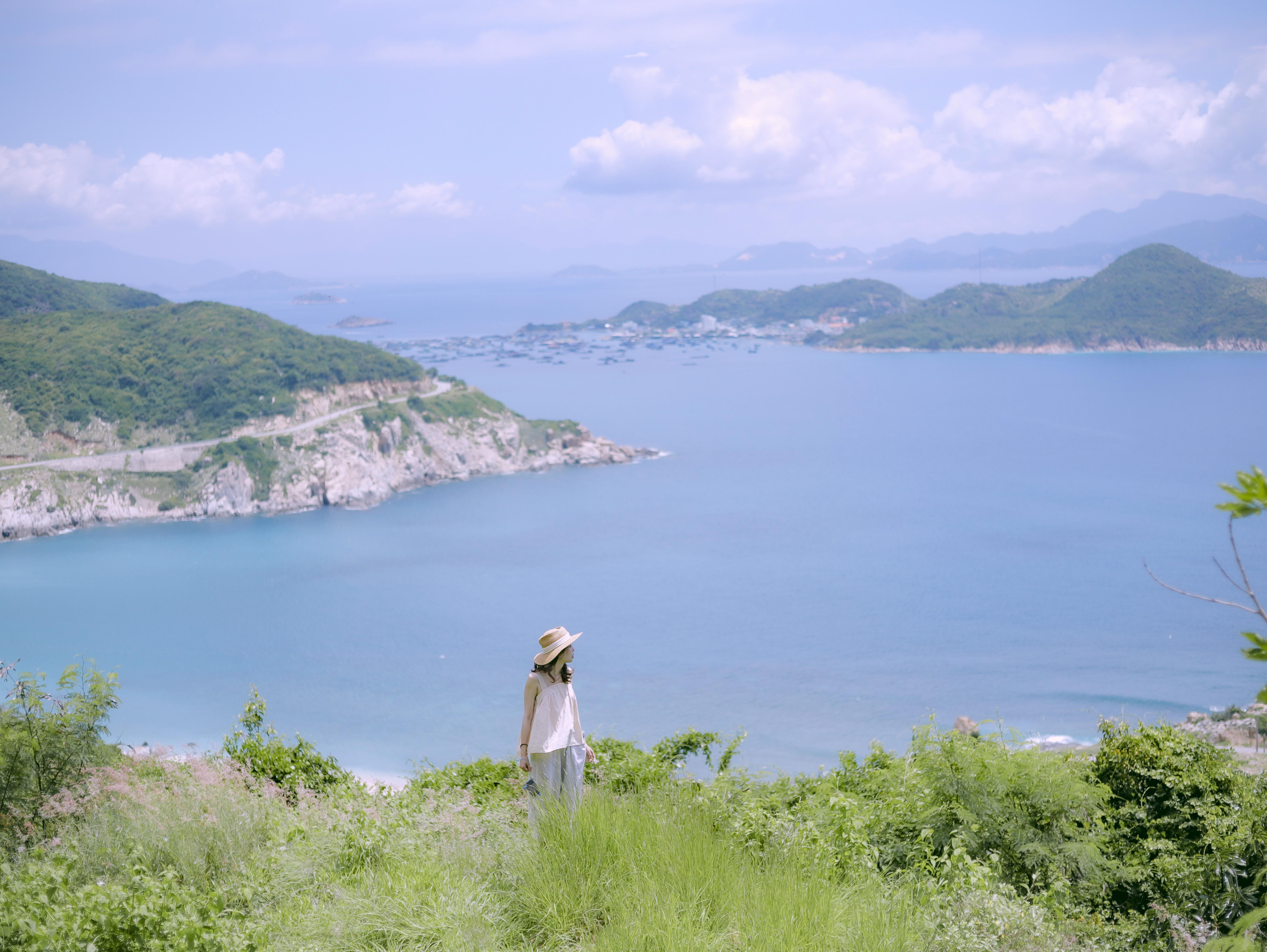 Đến 'Địa Trung Hải' của Việt Nam, ngắm biển xanh cát trắng và làng chài đẹp mê hồn - 3