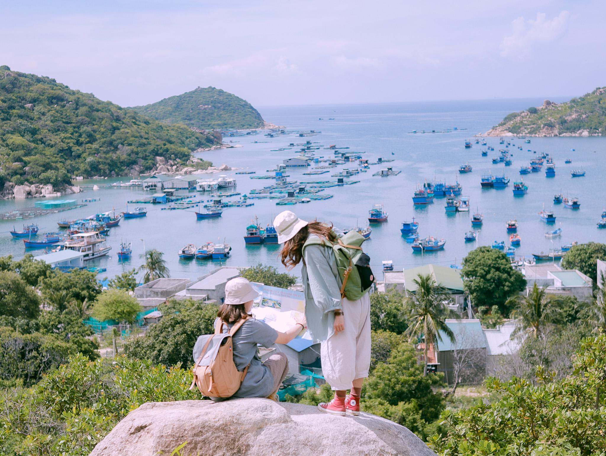 Đến 'Địa Trung Hải' của Việt Nam, ngắm biển xanh cát trắng và làng chài đẹp mê hồn - 5