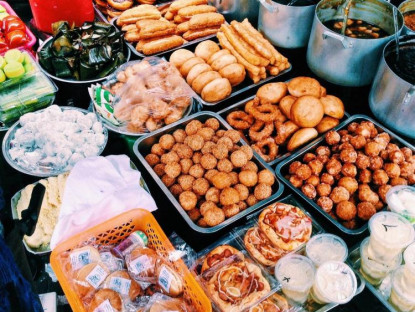 Ăn gì - “Lòng vòng ẩm thực” tạo nên cơn sốt du lịch tại thành phố Hoa phượng đỏ
