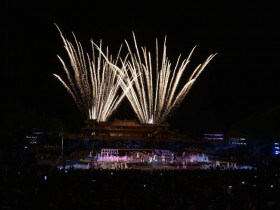 Lễ hội - Rực rỡ sắc màu đêm khai mạc Tuần lễ Festival Huế 2022