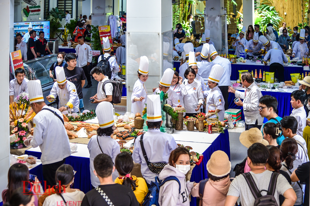 Khám phá hơn 100 món ăn kèm bánh mì tại Lễ hội Bánh mì Việt Nam - 3