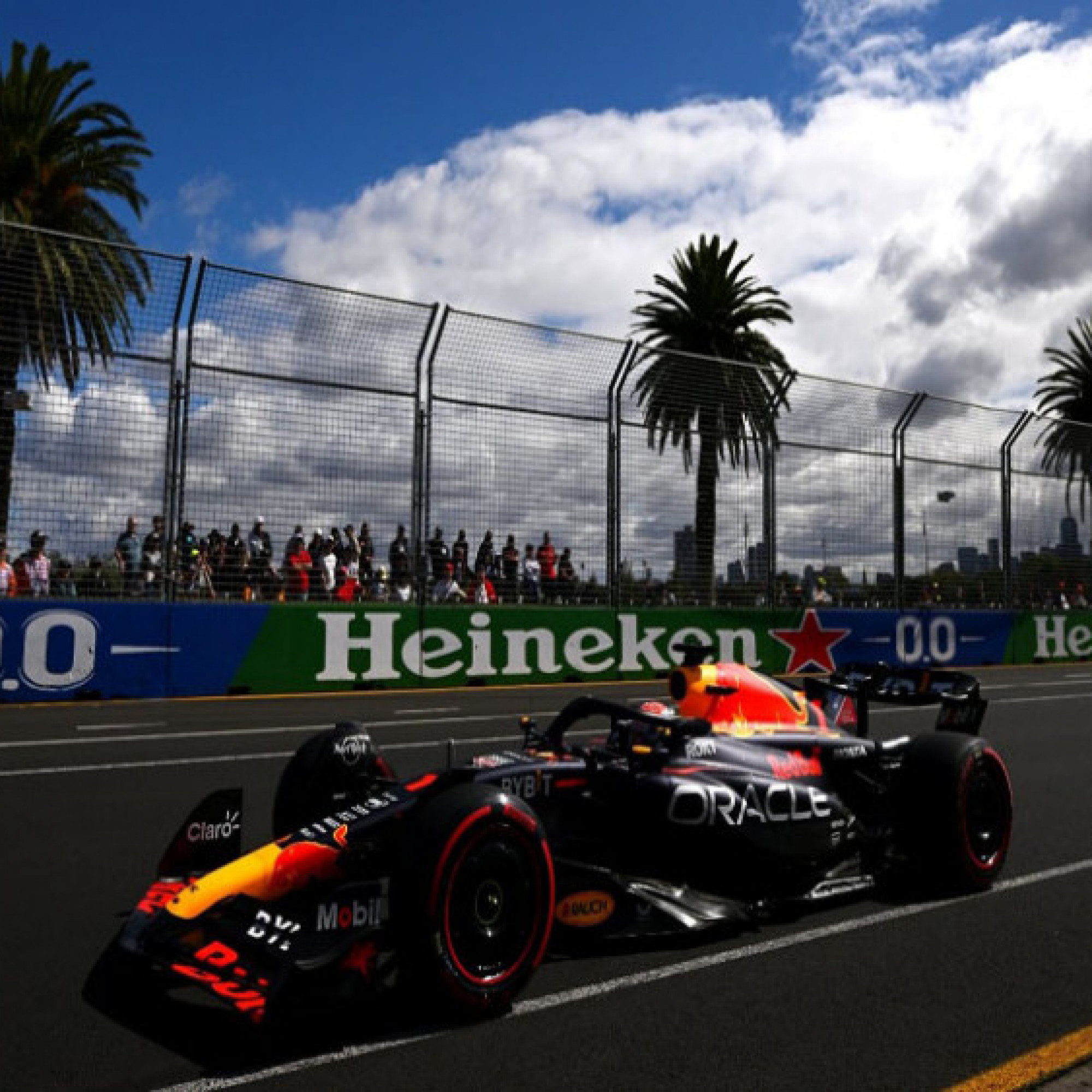  - Đua xe F1, Australian GP: Max Verstappen lần đầu tiên giành pole tại Úc