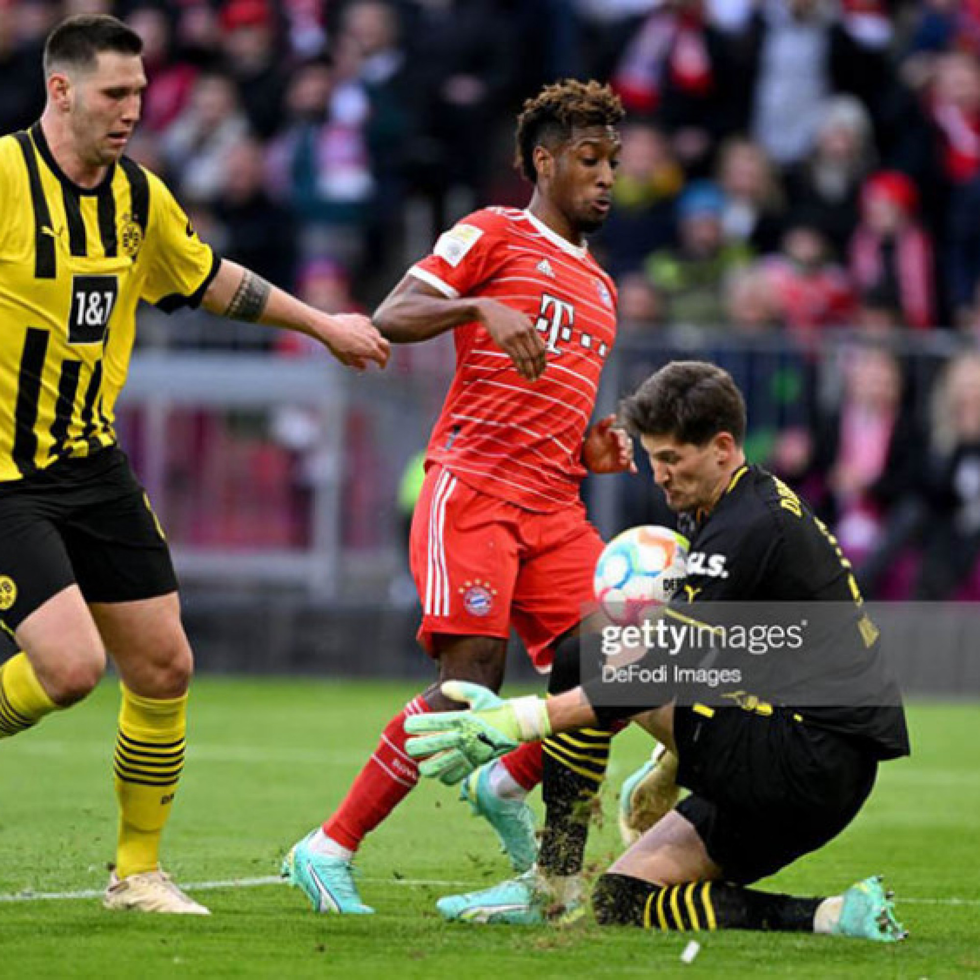  - Trực tiếp bóng đá Bayern Munich - Dortmund: Bỏ lỡ đáng tiếc (Bundesliga) (Hiệp 1)