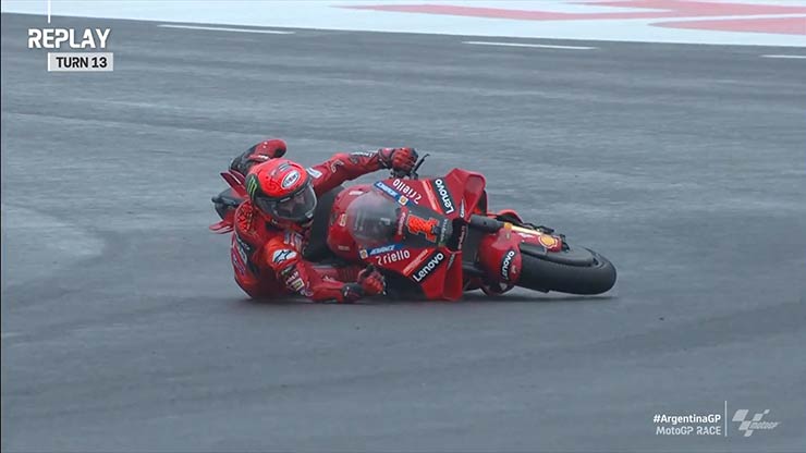Đua xe MotoGP, Argentina GP: Nhà vô địch mắc sai lầm, &#34;The Doctor&#34; trở lại - 4