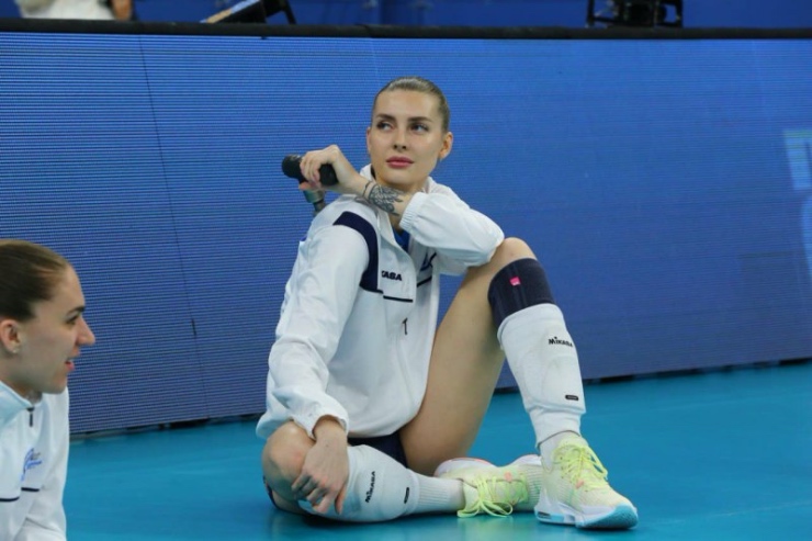 Ngắm vẻ đẹp mỹ nhân bóng chuyền xinh nhất thế giới thế hệ gen Z - 3