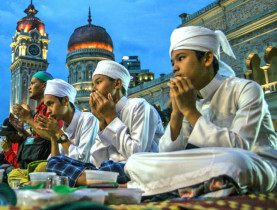 Tại sao Ramadan là tháng linh thiêng nhất trong văn hóa Hồi giáo?