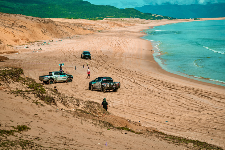 Cung đường ven biển Bắc Khánh Hòa nối những điểm du lịch hoang sơ tuyệt đẹp - 6