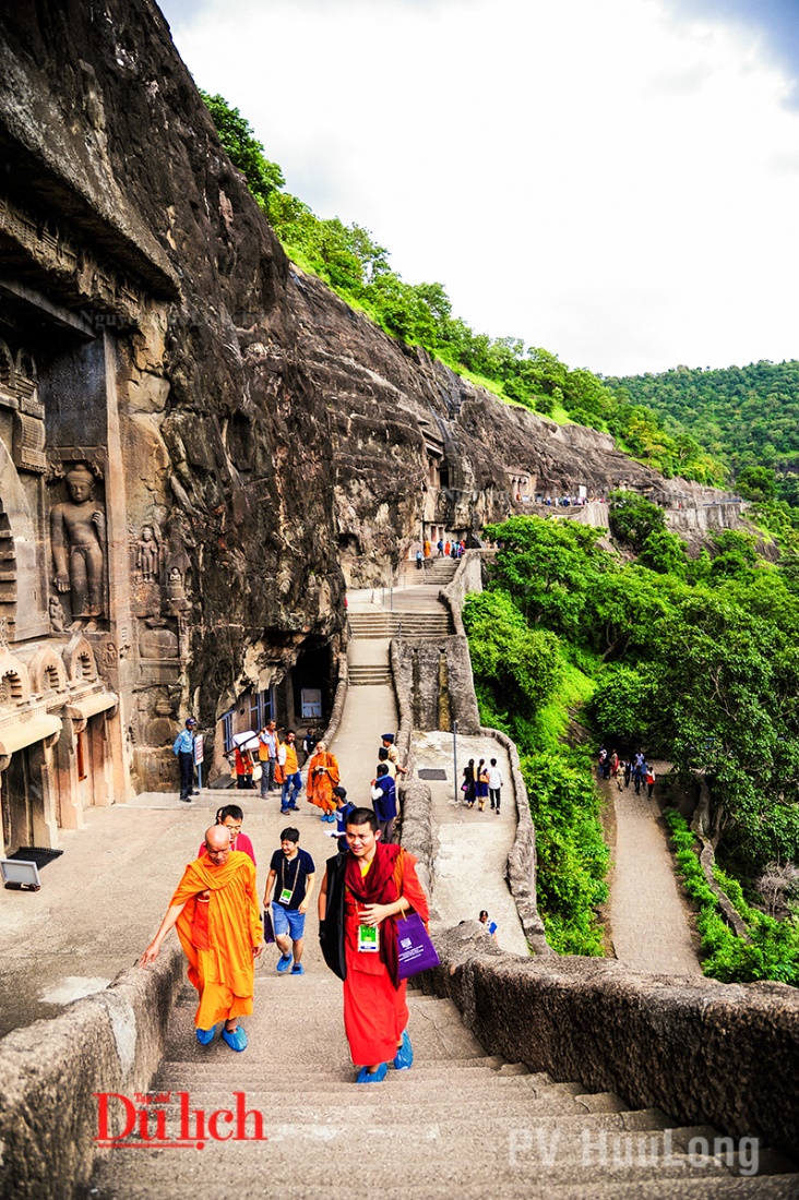 Anjanta Caves - Kì vĩ những ngôi chùa tạc trên vách núi - 7