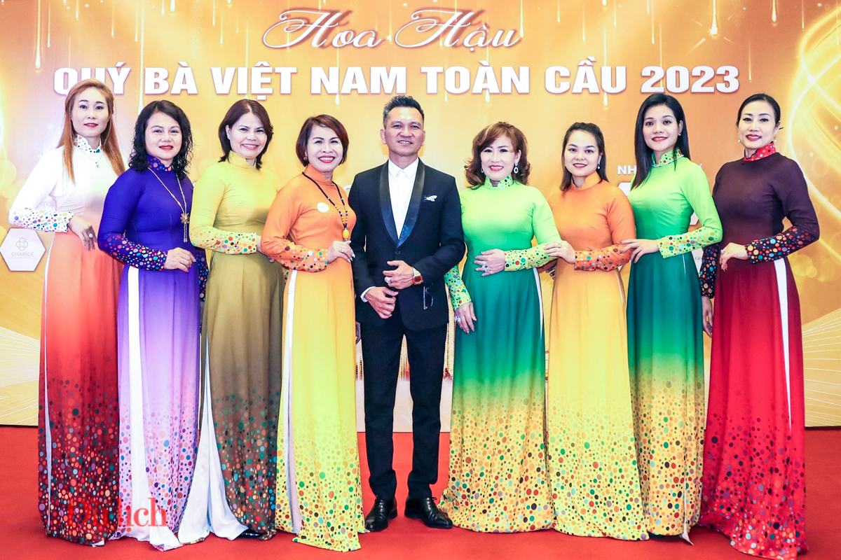 Chiếc vương miện Hoa hậu quý bà Việt Nam toàn cầu 2023 trị giá 2 tỷ - 4