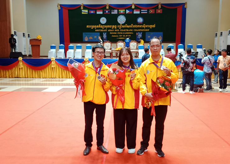 Tuyển cờ “ốc” Việt Nam có dàn người đẹp ra quân săn HCV SEA Games 32 - 1