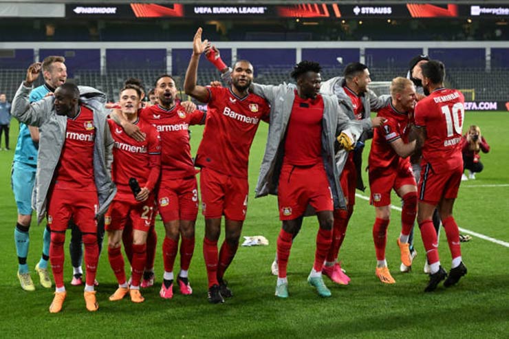 4 anh hào vào bán kết Europa League: Sevilla xứng danh &#34;Vua&#34;, Mourinho đối đầu trò cũ Alonso - 3