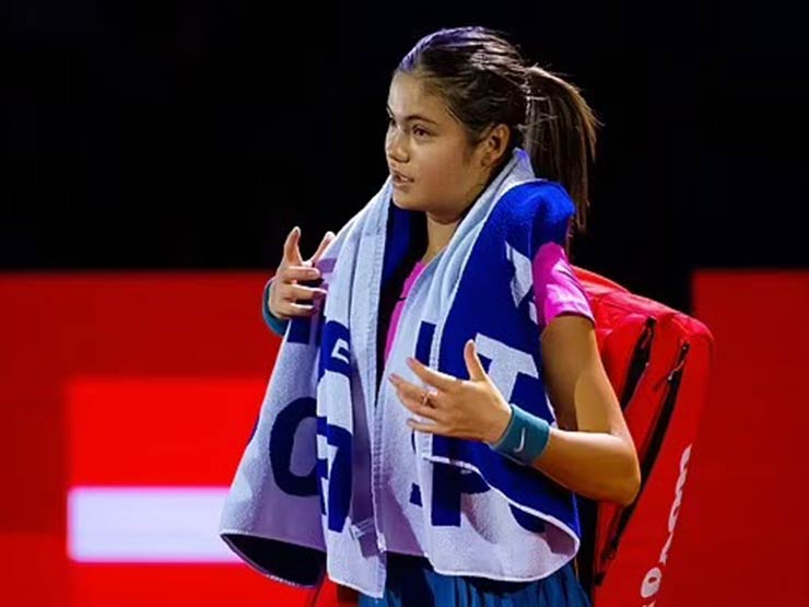 Nóng nhất thể thao tối 26/4: &#34;Trai hư&#34; Tsitsipas thách thức ngôi vương Madrid Open - 2