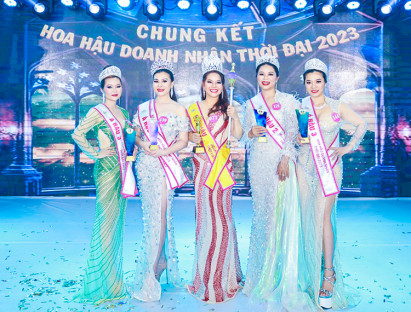 Giải trí - Doanh nhân Lê Thị Thắm đăng quang Hoa hậu Doanh nhân Thời đại 2023