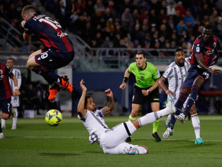Kết quả bóng đá Bologna - Juventus: Sửa lỗi đá hỏng 11m, lỡ cơ hội lên nhì bảng (Serie A) - 1