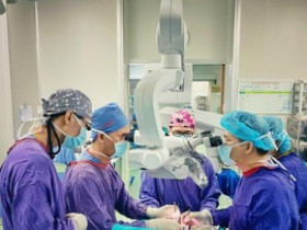 Hai ngày nghỉ lễ: Gần 800 ca tử vong, trong đó có 7 bệnh nhân COVID-19