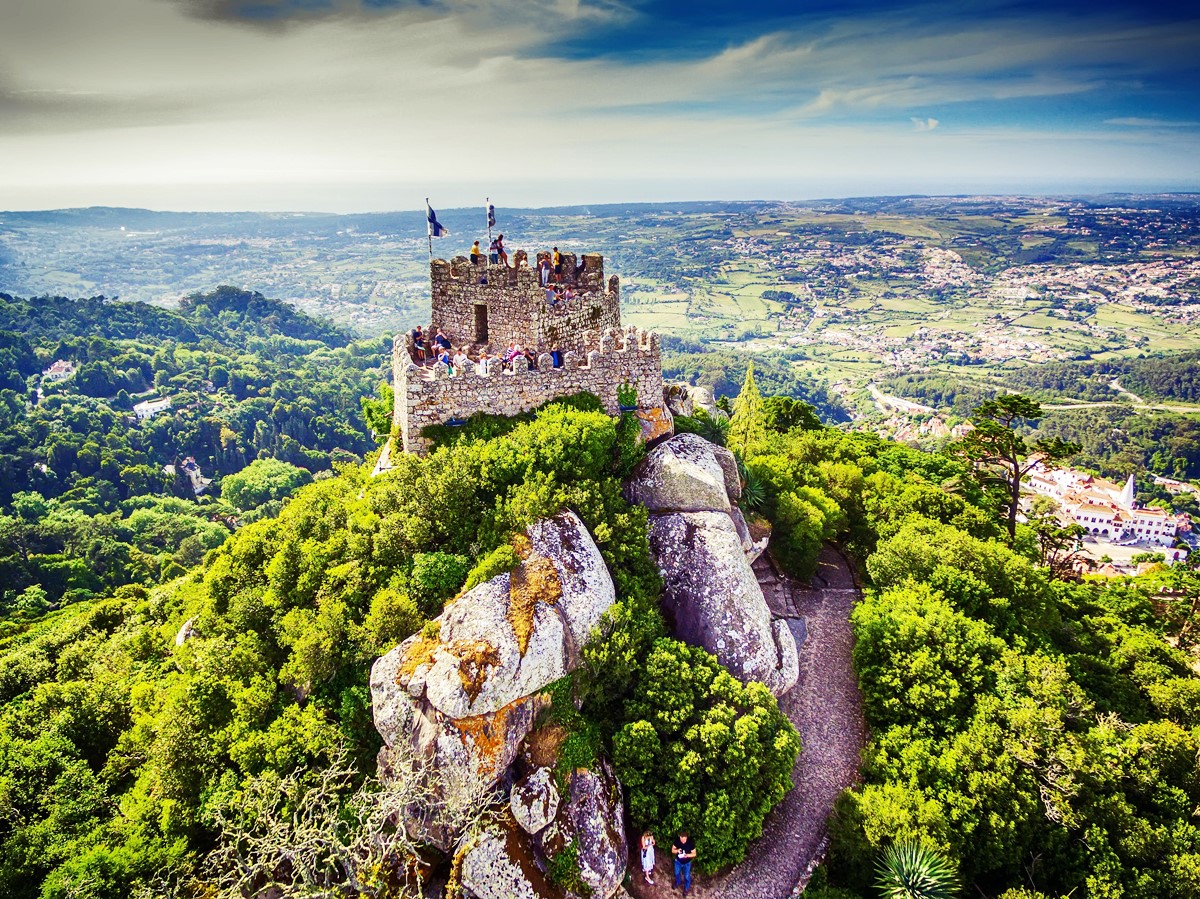 Bí mật Sintra - Nơi của những lâu đài và cung điện huyền diệu nhất thế giới - 1
