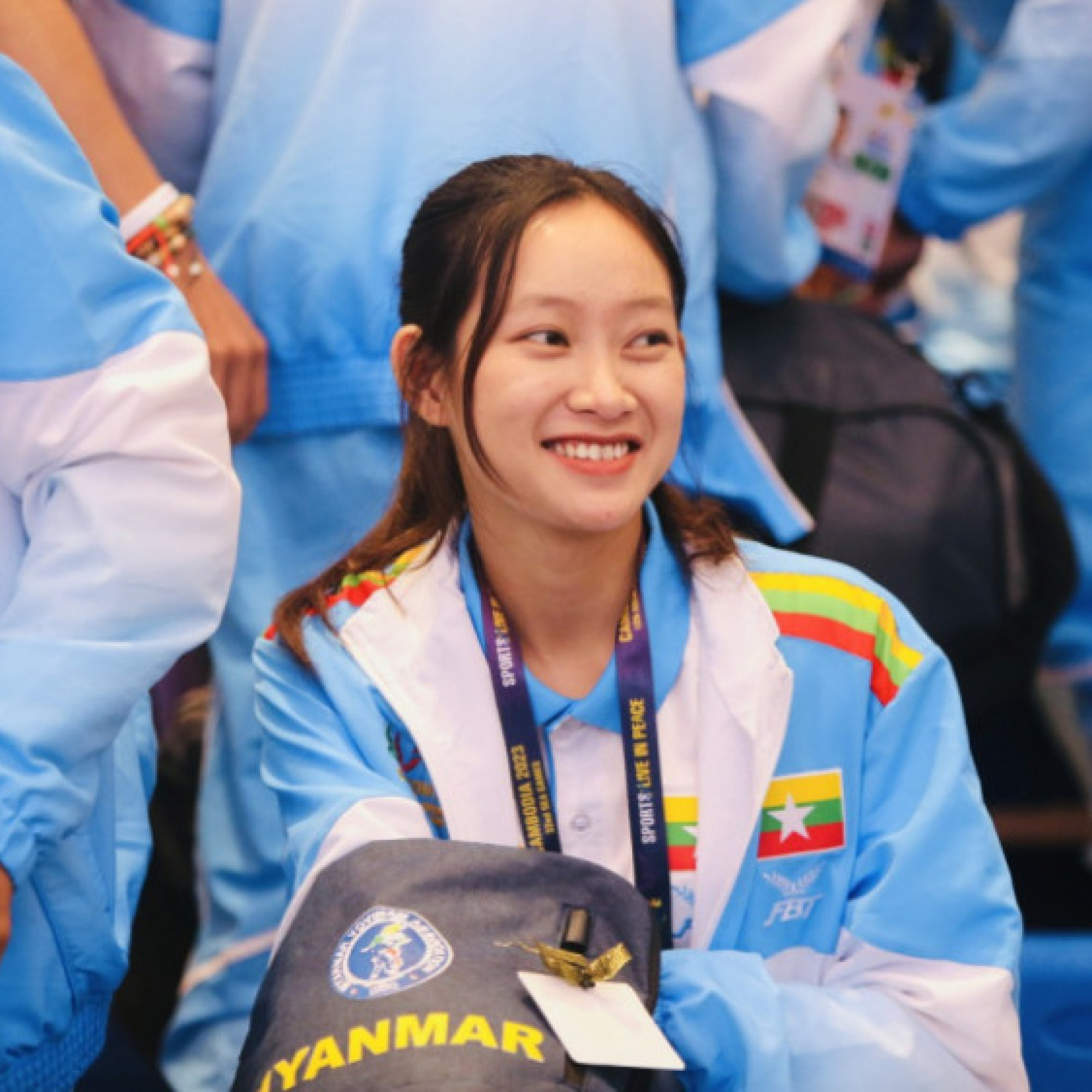 Thể thao - Người đẹp Myanmar và VĐV Việt Nam đều thua Campuchia ở môn vovinam
