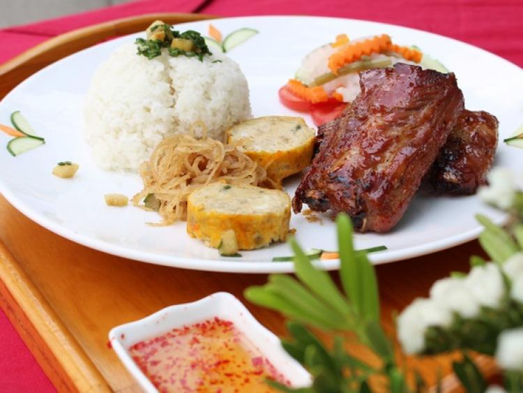 Cơm tấm đứng thứ hai trong 100 món cơm ngon nhất châu Á