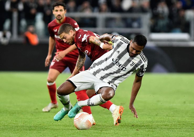 Nhận định bán kết Europa League: Juventus nguy cơ nối gót MU, chờ kỳ tích Mourinho - 1