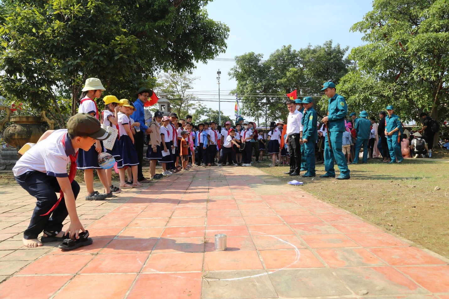 Nhiều hoạt động thú vị ở lễ hội làng Dương Nỗ - 1