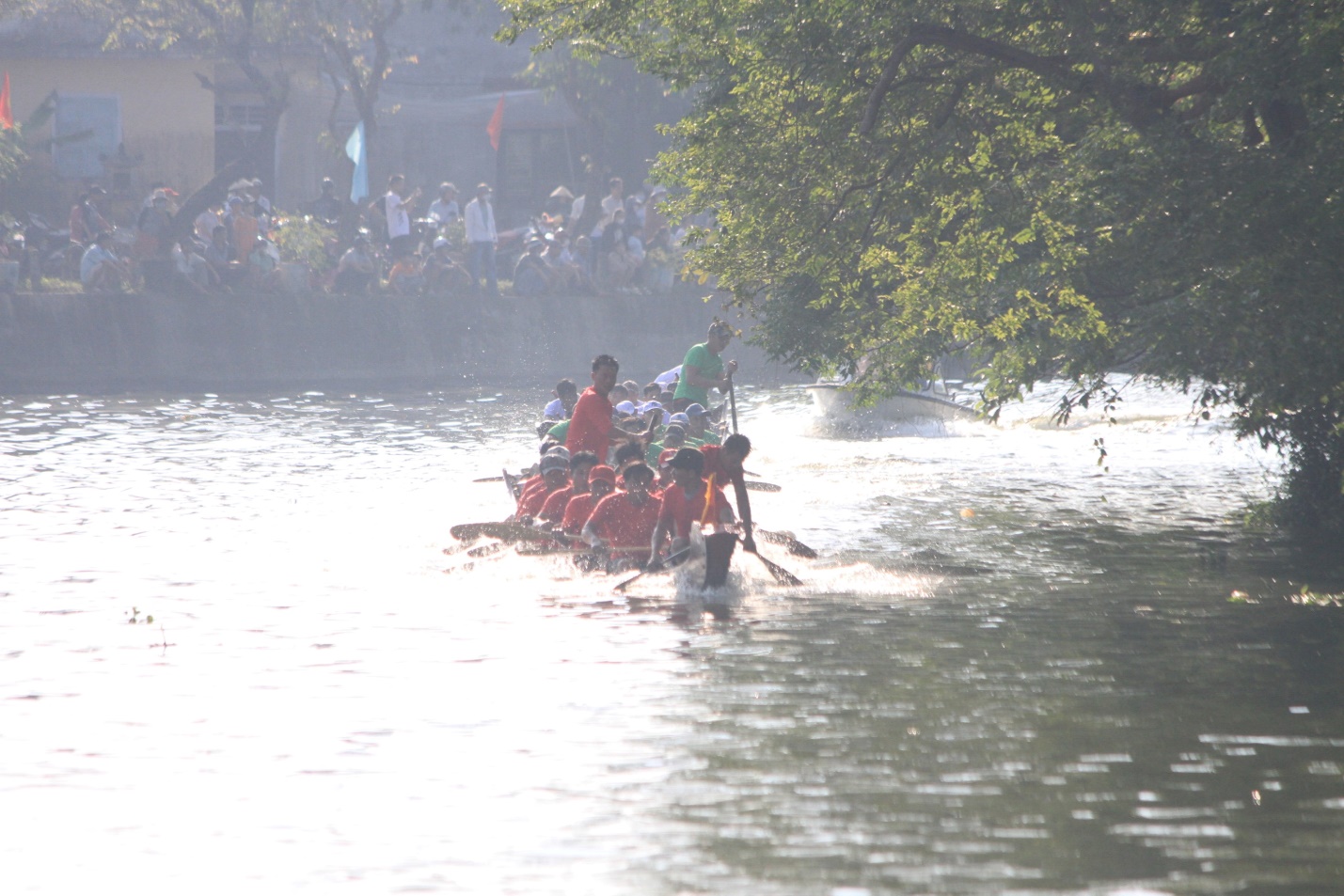 Hấp dẫn giải đua trải truyền thống làng Dương Nỗ - 9