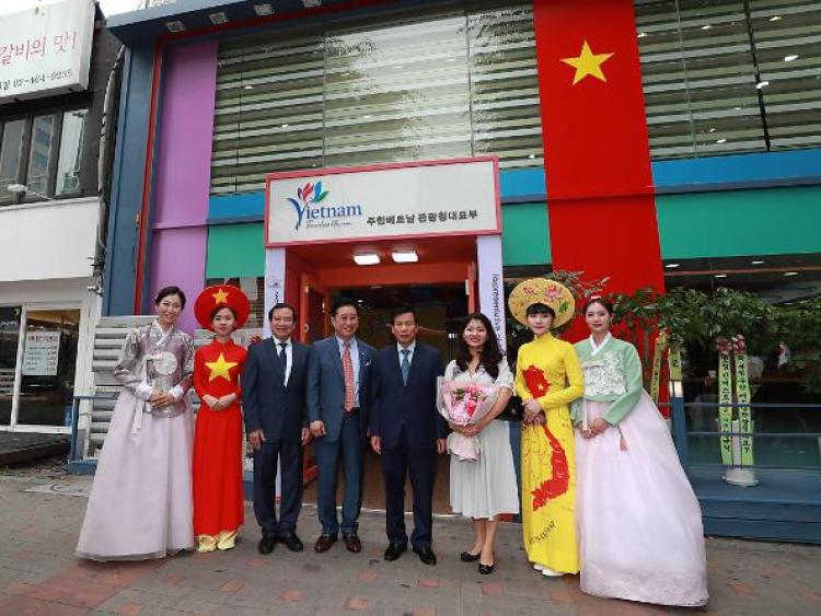 Thủ tướng yêu cầu nghiên cứu thành lập văn phòng xúc tiến du lịch Việt Nam ở nước ngoài
