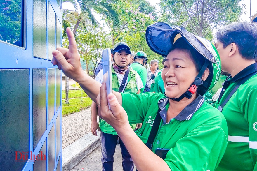 Hệ sinh thái xe máy điện góp phần xanh hóa giao thông tại TP.HCM - 10