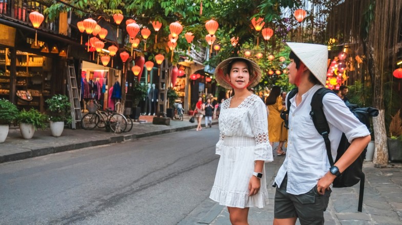 Việt Nam ghi nhận gần 4,6 triệu lượt khách quốc tế trong 5 tháng đầu năm - 1