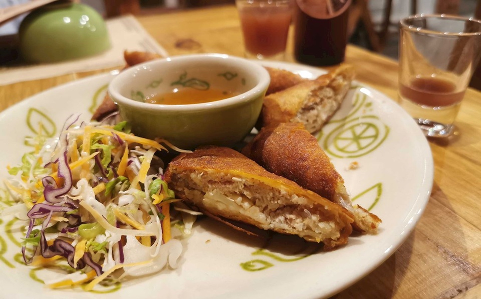 8 món ăn đường phố Việt Nam nổi tiếng nhất - 5