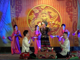  - Bắc Ninh trình diễn nghệ thuật dân gian tại điểm du lịch