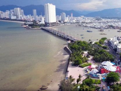 Chuyển động - Tạp chí Hàn Quốc gọi Nha Trang là 'Hòn ngọc biển đảo'