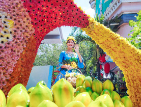 Độc đáo các tác phẩm nghệ thuật tạo hình bằng trái cây tại Lễ hội trái cây Nam bộ 2023