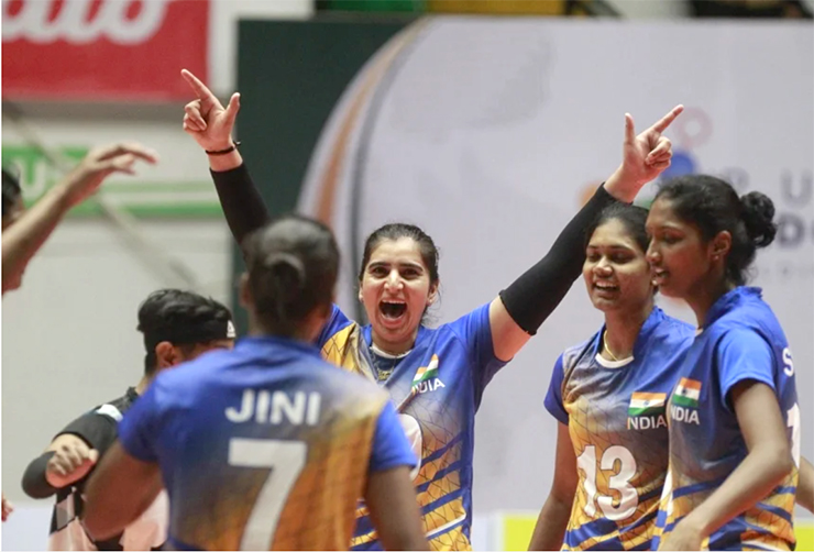 ĐT bóng chuyền nữ VN 2 ngày tăng 174 bậc, gặp đội nào tại bán kết AVC Challenge Cup? - 2