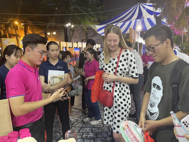 Săn ưu đãi tour hè tại Ngày hội Du lịch TP.HCM