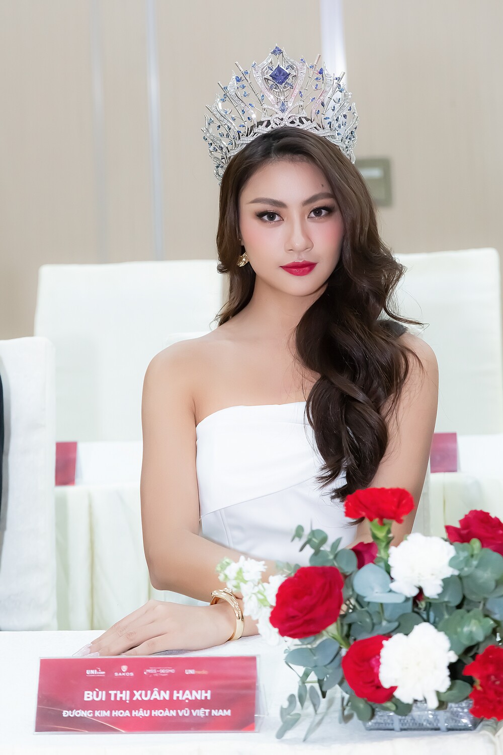 Hoa hậu Bùi Xuân Hạnh trở thành đại sứ thương hiệu của SAKOS - 5
