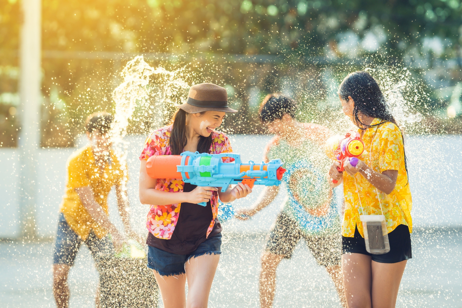 Songkran: Lễ hội té nước truyền thống mang đến sự khởi đầu mới - 3