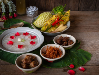  - Khao Chae: Món ăn truyền thống ‘giải nhiệt’ mùa lễ hội Songkran
