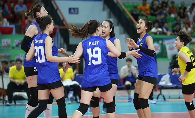 Cú sốc bóng chuyền nữ Việt Nam: Dùng 3 VĐV chắn Bích Tuyền, Long An vô địch Cúp Hùng Vương - 1