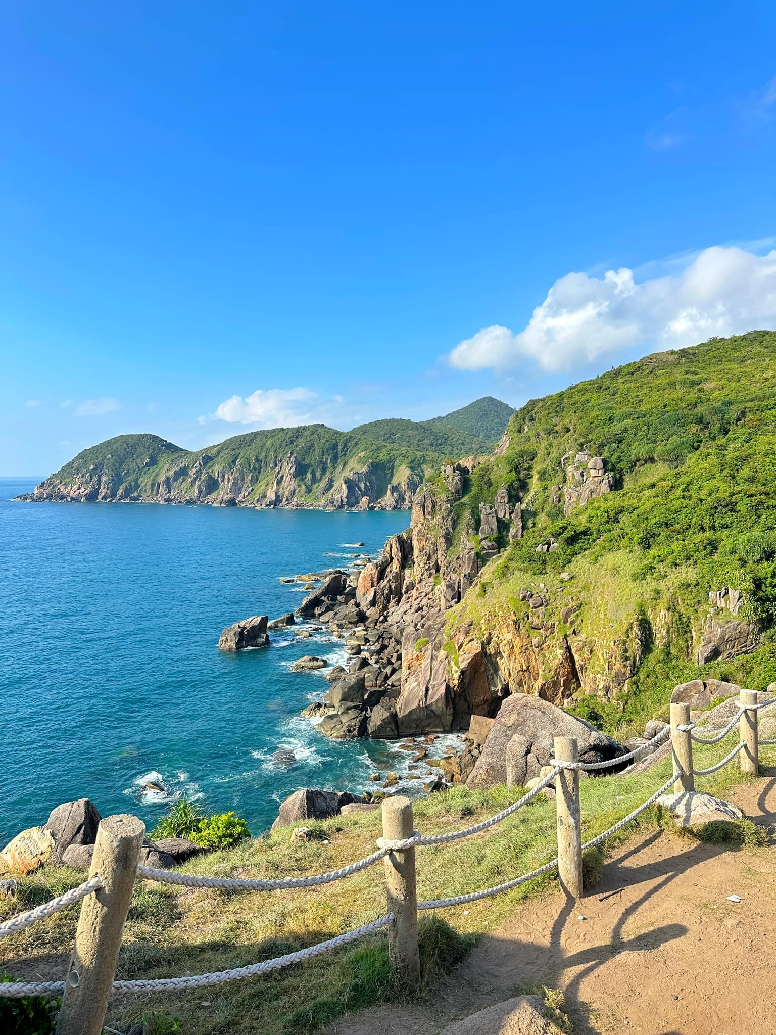 Vẻ đẹp hoang sơ, bình dị níu chân du khách tại Phú Yên - 3
