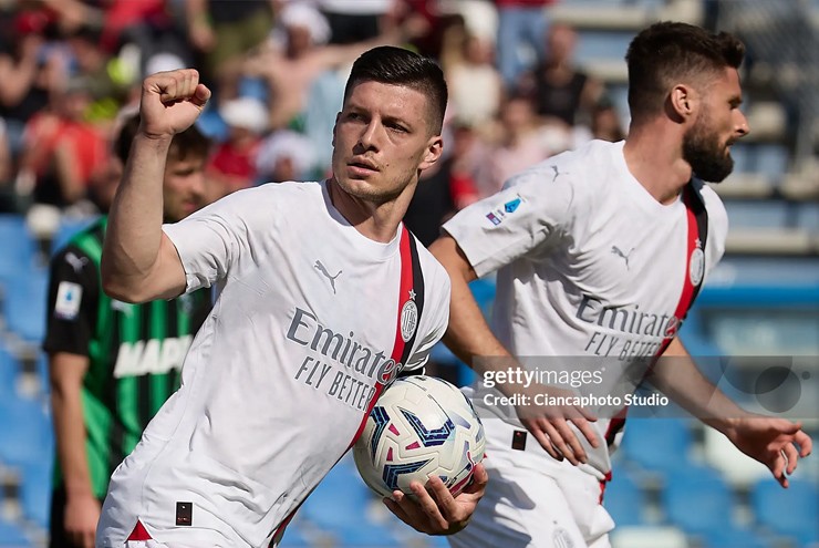 Kết quả bóng đá Sassuolo - AC Milan: Rượt đuổi nghẹt thở, 6 bàn mãn nhãn (Serie A) - 2