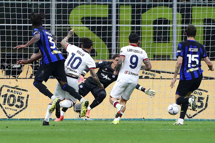 Kết quả bóng đá Inter Milan - Cagliari: Bàn thắng tranh cãi, derby Milan định đoạt vô địch (Serie A) - 1